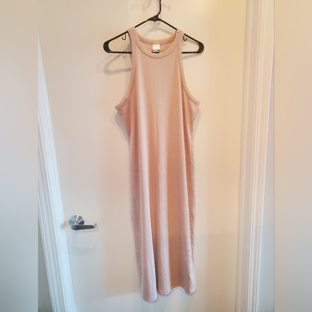 H&M Ribbed Midi Dress